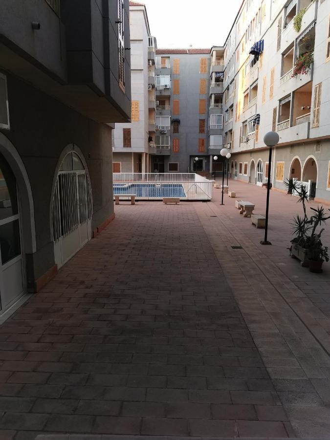 Naufragos Apartament Torrevieja Bagian luar foto